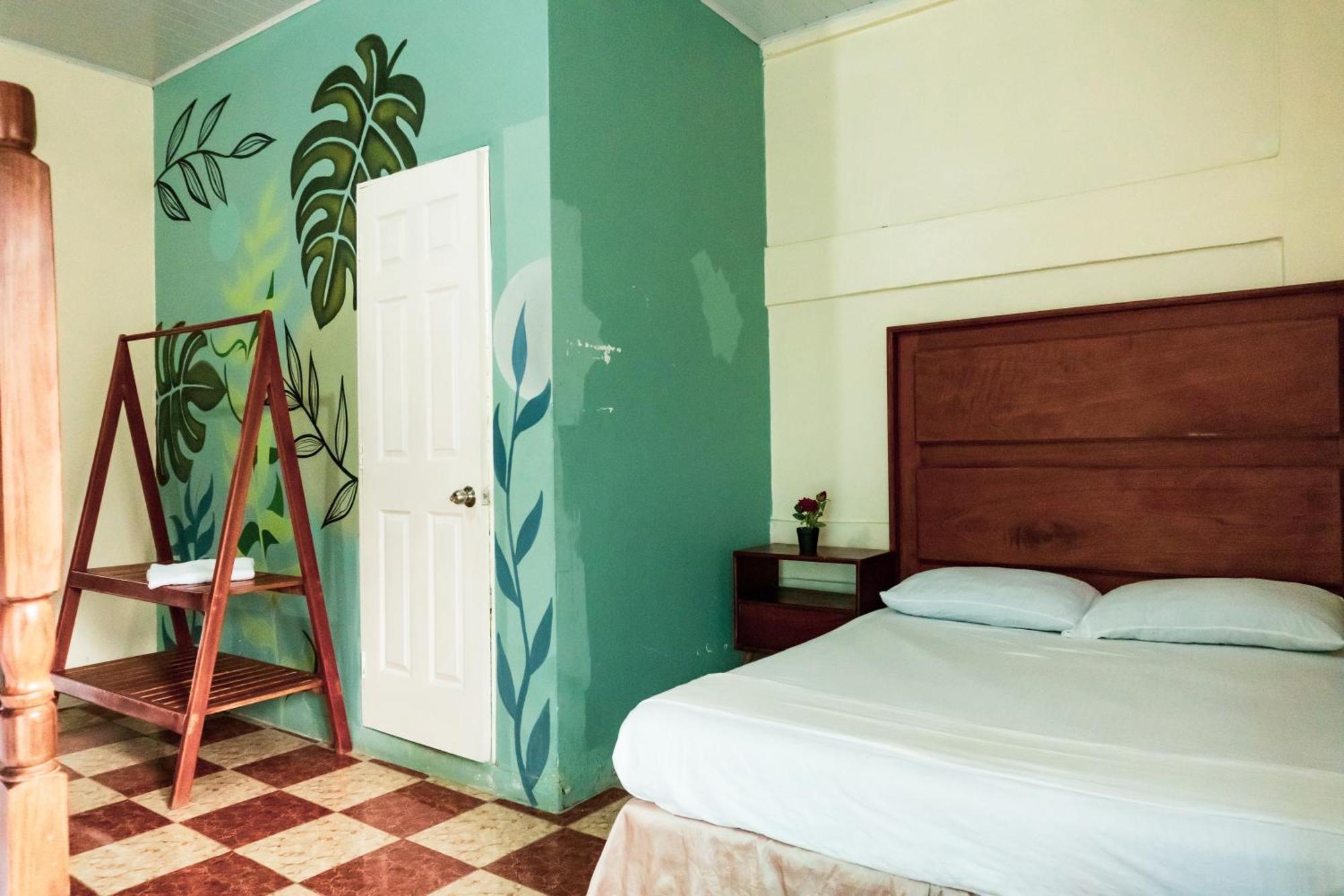 Hostal Eden Moyogalpa Esterno foto