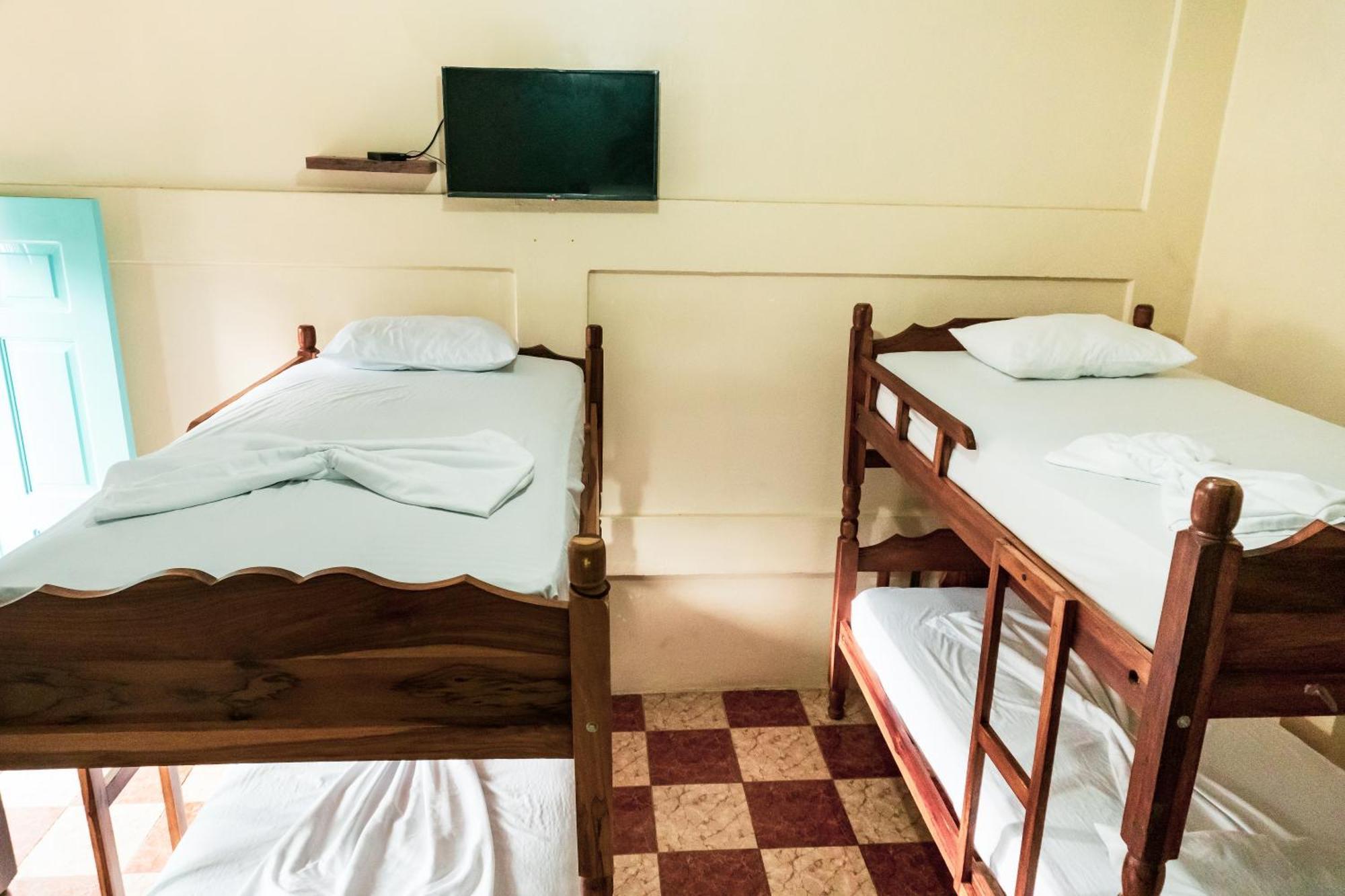 Hostal Eden Moyogalpa Esterno foto