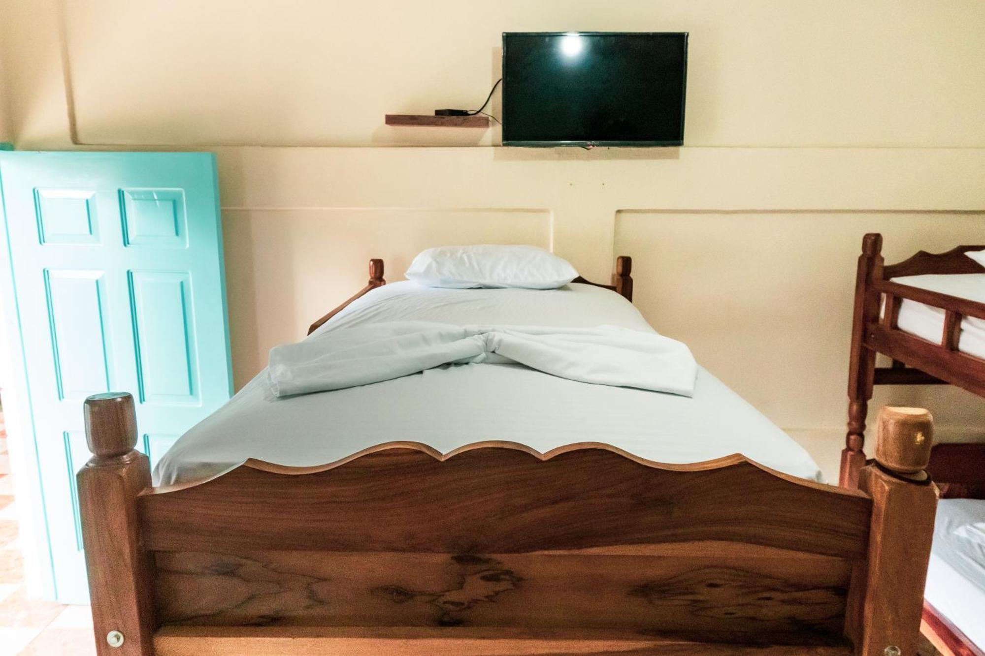 Hostal Eden Moyogalpa Esterno foto