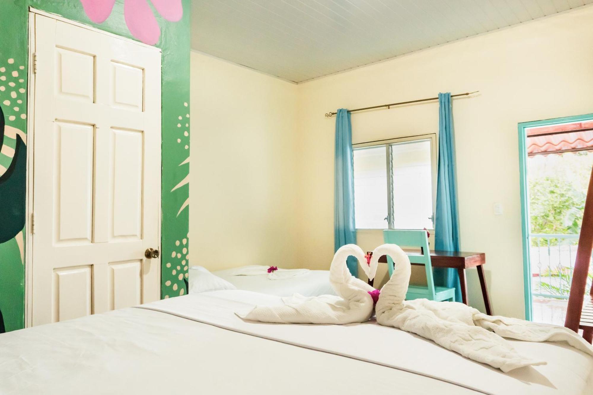 Hostal Eden Moyogalpa Esterno foto