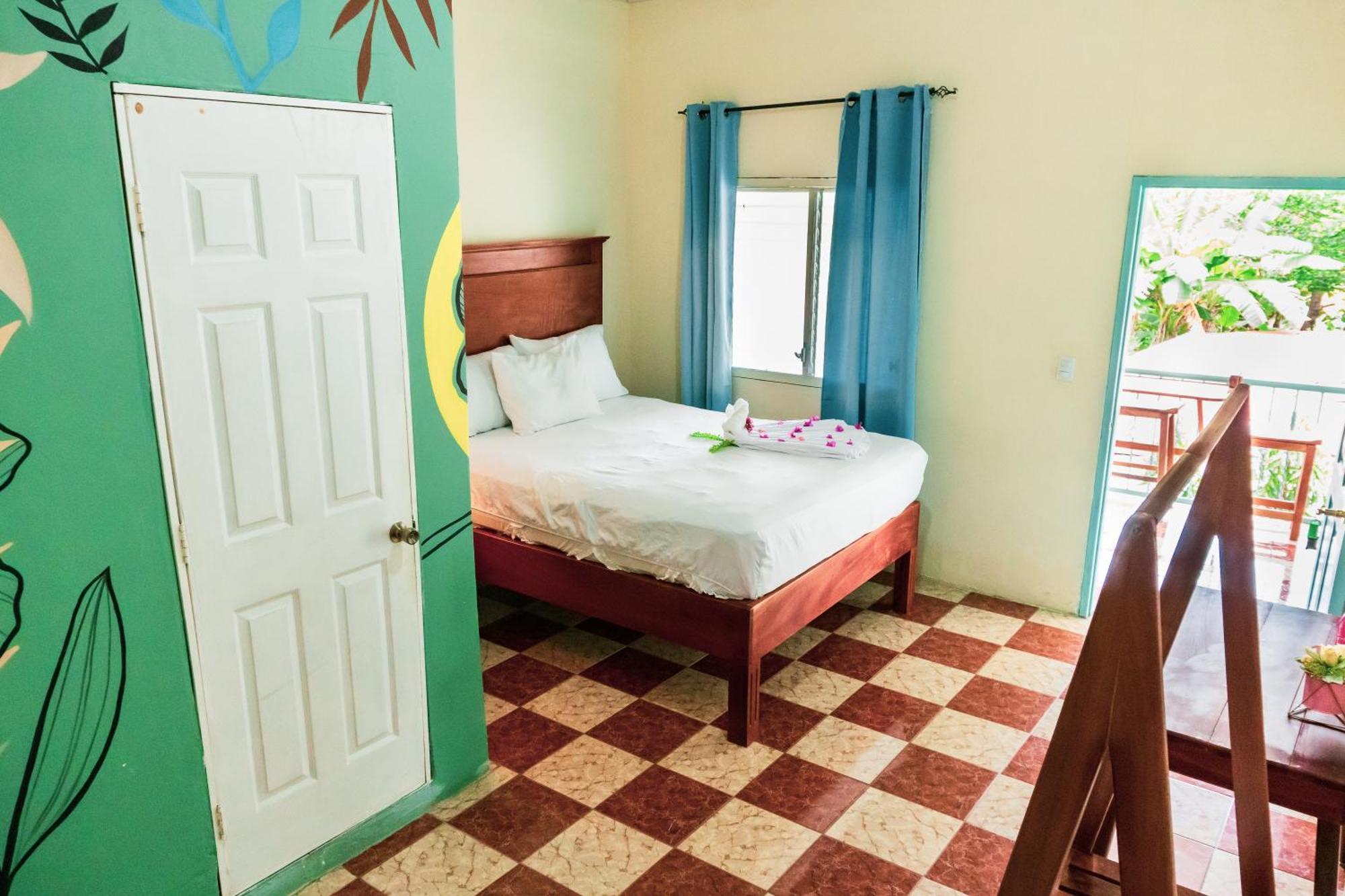 Hostal Eden Moyogalpa Esterno foto