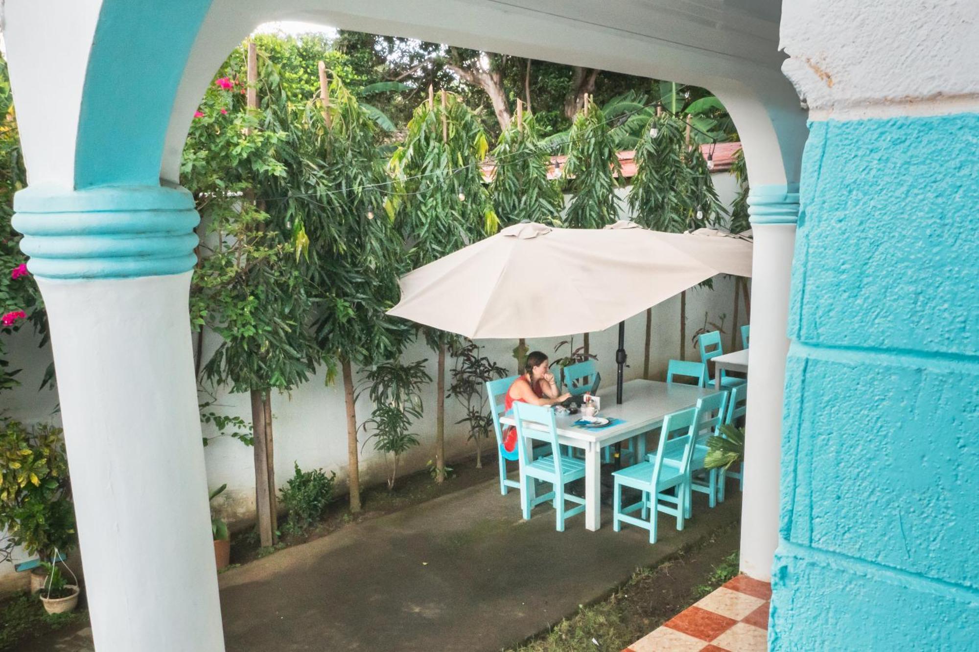 Hostal Eden Moyogalpa Esterno foto