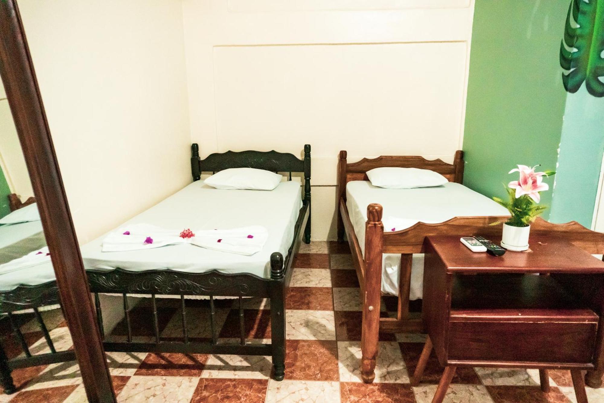 Hostal Eden Moyogalpa Esterno foto